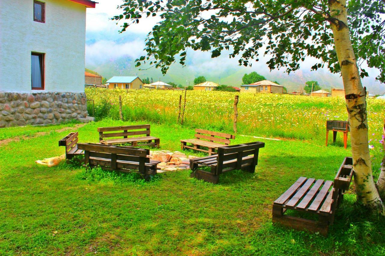 Villa Shino Kazbegi Exterior foto